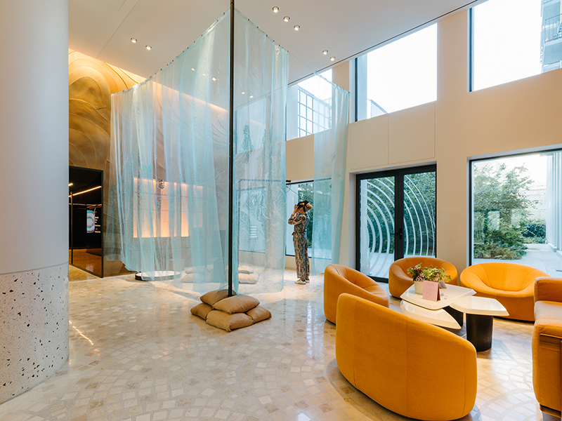 Lobby interior with lots of natural light