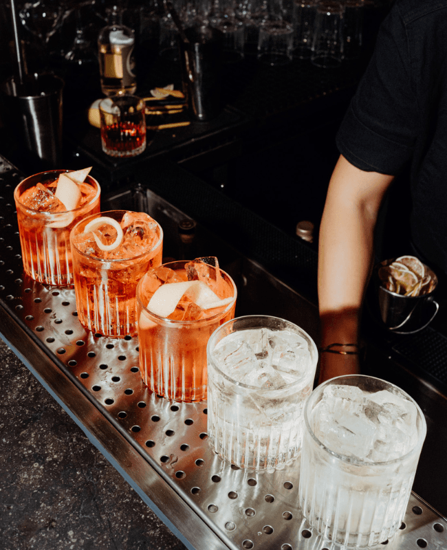 drinks at Das LOFT bar