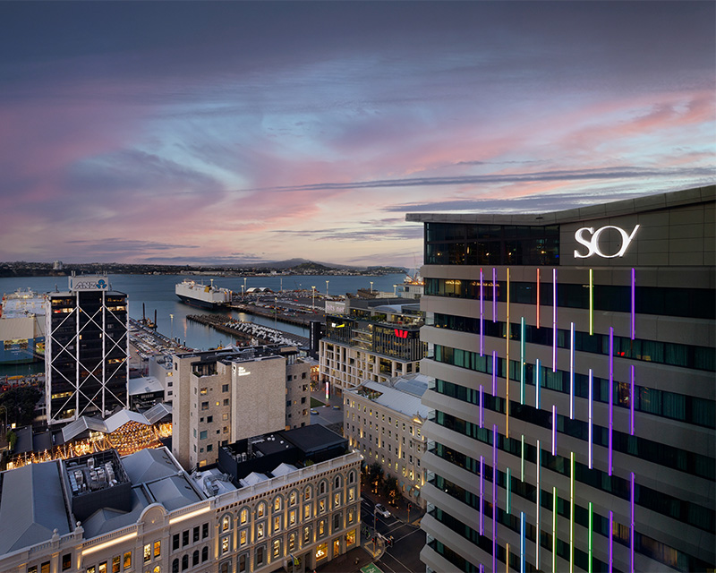 http://A%20beautiful%20view%20of%20the%20Auckland%20skyline%20with%20the%20SO/%20Hotel%20on%20the%20right%20illuminated%20with%20different%20colours