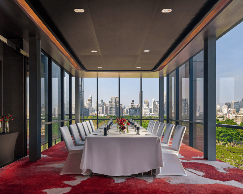 http://Meeting%20room%20in%20Bangkok%20with%20panoramic%20view%20of%20Bangkok%20Lumphini%20Park